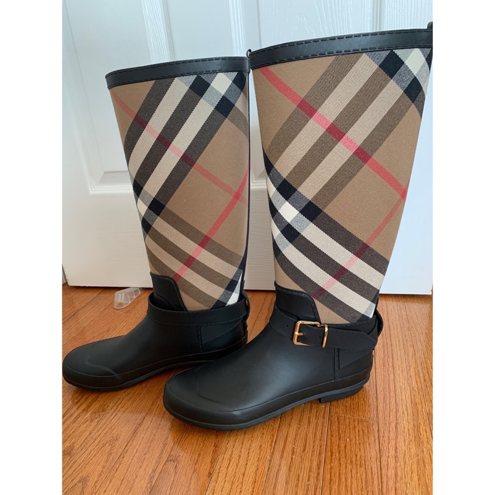 Burberry Simeon signature check rain boots - Picture 3 of 8